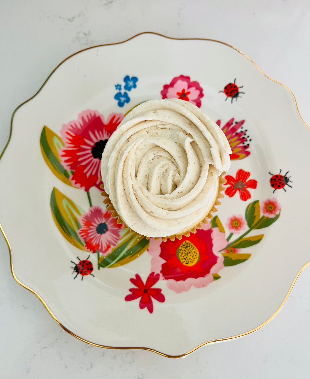 Gluten Free Golden Oreo Cupcake