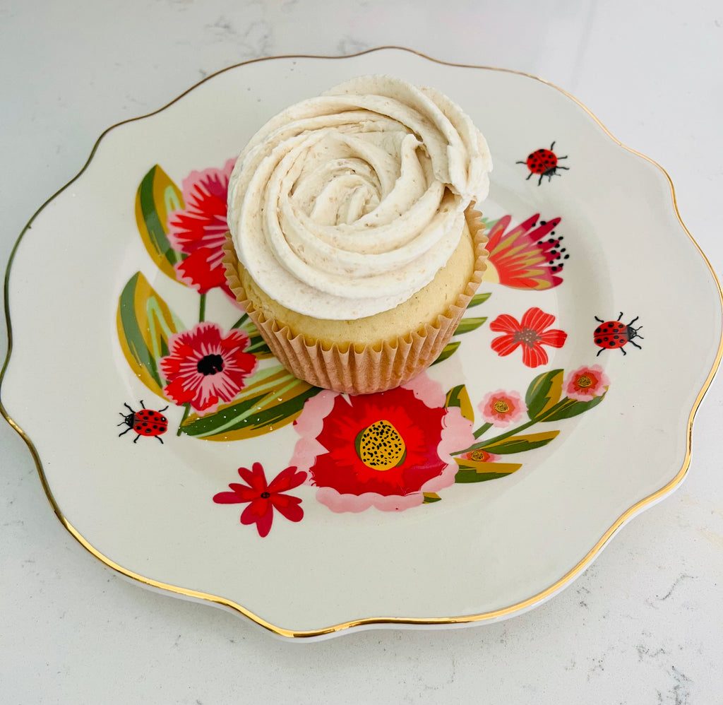 Gluten Free Golden Oreo Cupcake